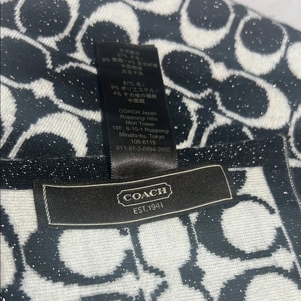 Coach Signature C Pattern Knit Scarf 8x48